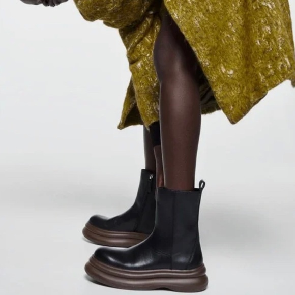 ZARA High Sole Real Leather Ankle Boots - Picture 6 of 6